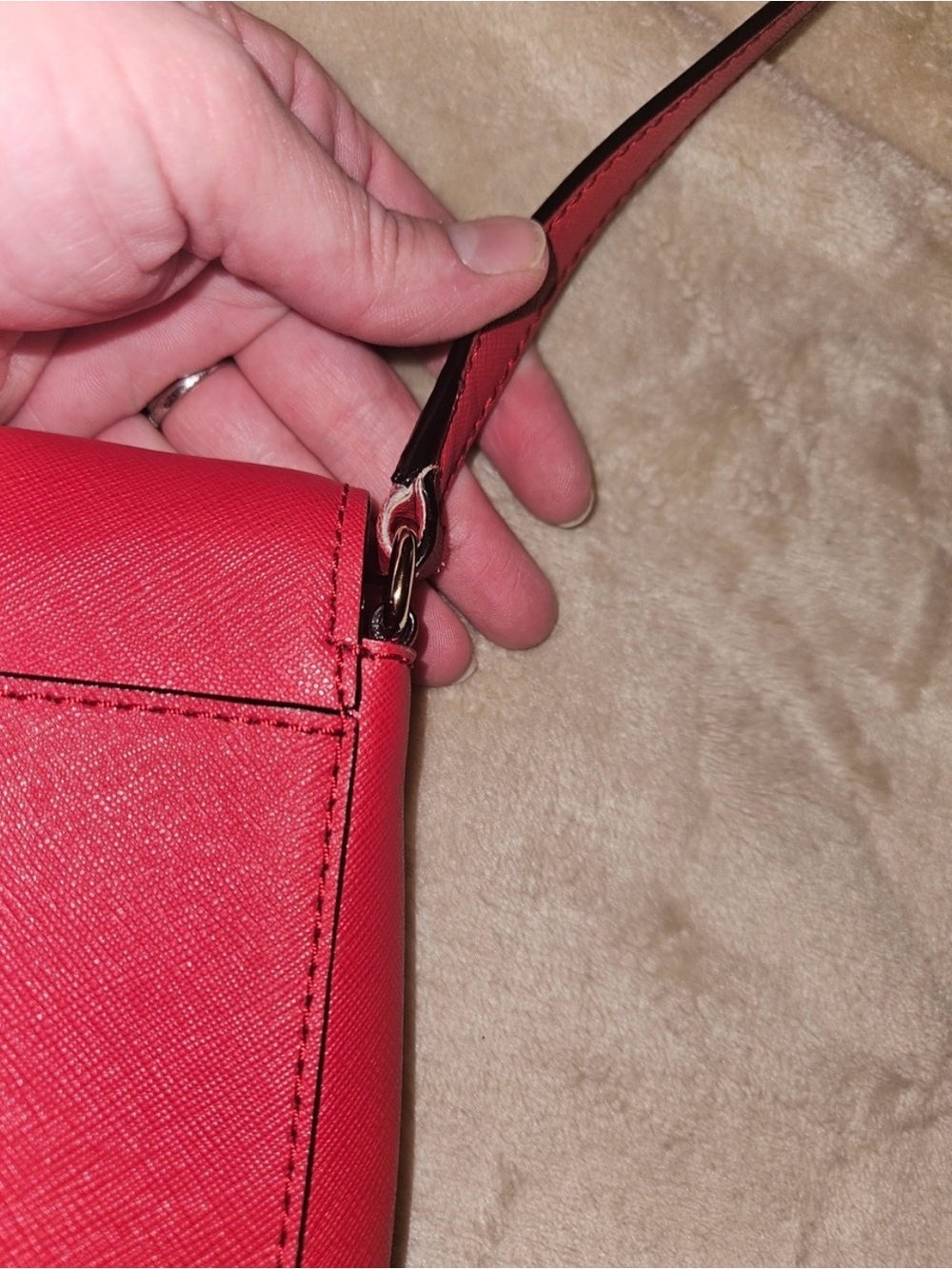 kate spade red crossbody with gold logo - Picture 12 of 14
